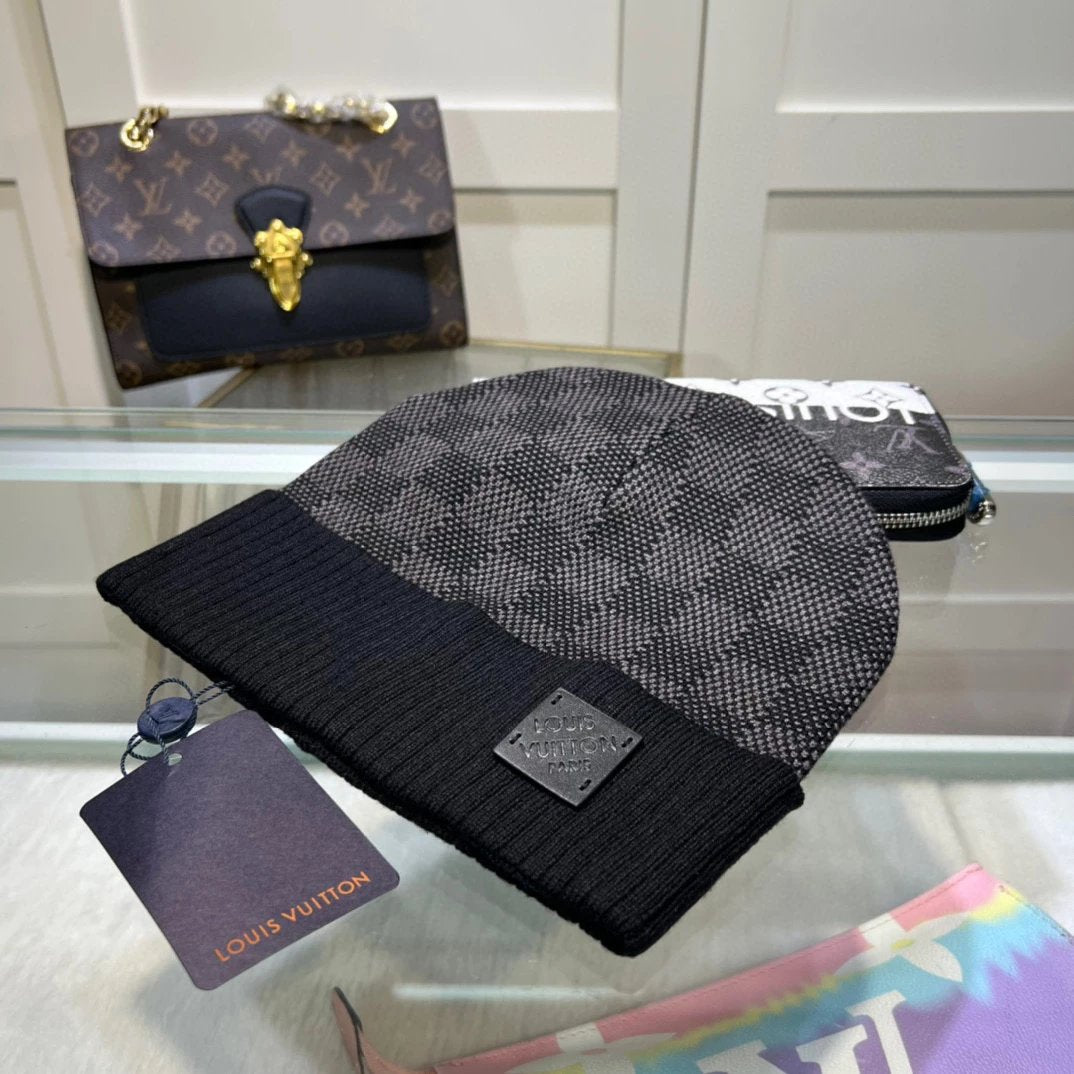,,LV" Beanie
